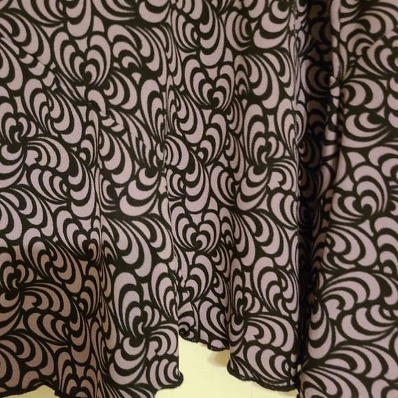 FIRST OPTION BLACK & PURPLE PRINT SKIRT - Picture 2 of 5